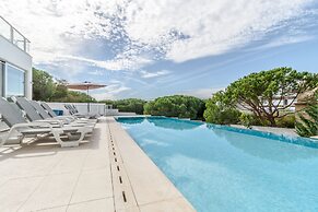 Villas2Go2 Evaristo