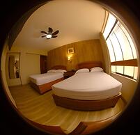 Asturias Inn