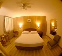 Asturias Inn