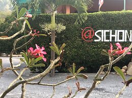At Sichon Resort