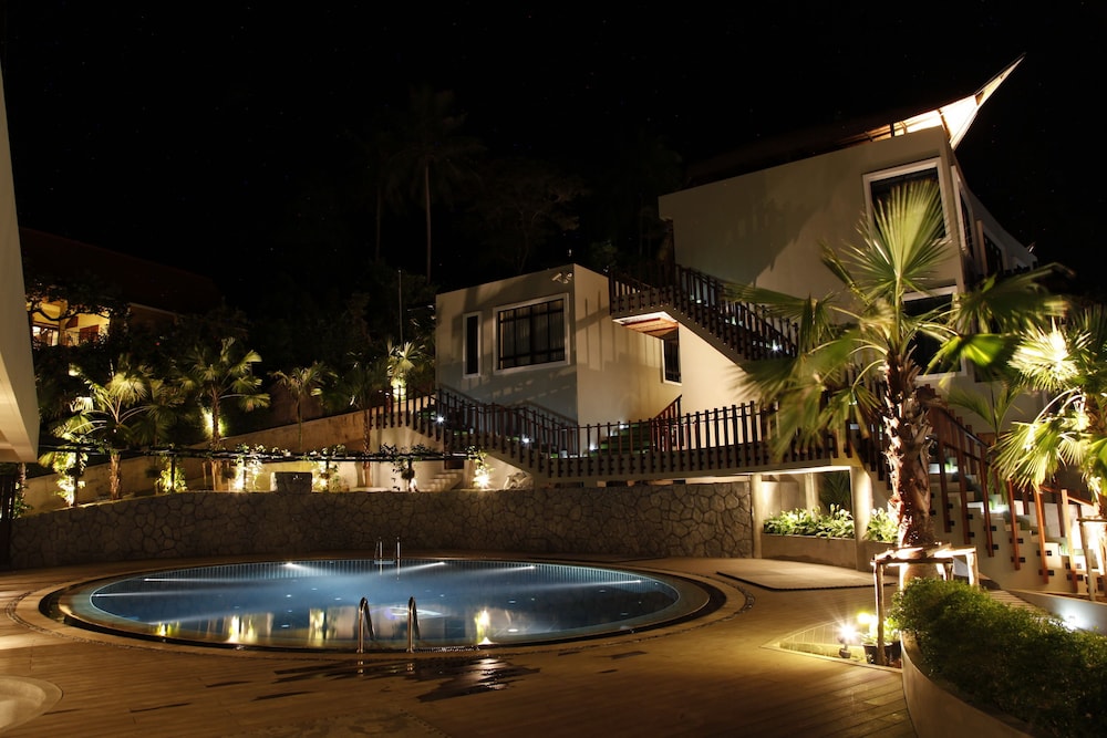 Villa By The Tarna