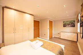 Malthouse Court