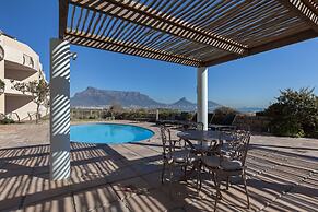 Leisure Bay 306 by CTHA