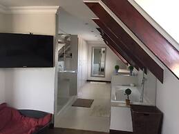 Clairwood Villa