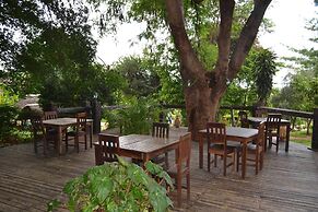 Tambuti Lodge