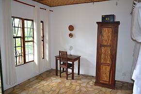 Tambuti Lodge