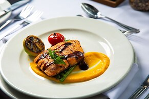 Falaza Game Lodge