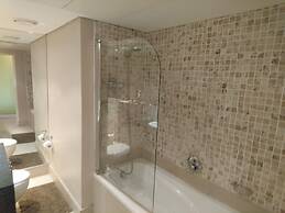 Rockwell Apartments by CTHA