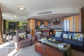 Rockwell Apartments by CTHA