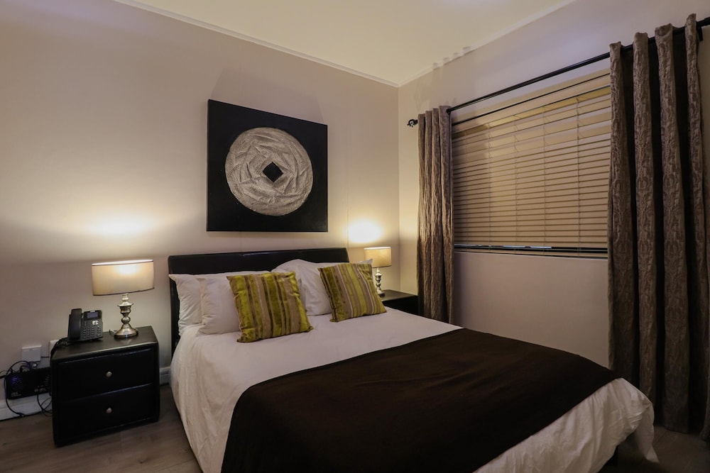 Rockwell Apartments by CTHA
