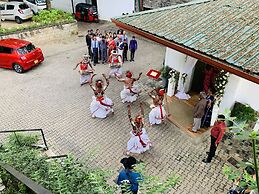 Hotel Gangaaddara
