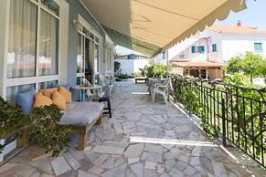 Poseidon Apartments