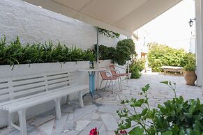Poseidon Apartments