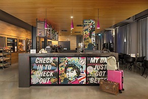 Moxy London Excel
