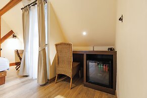 Le Charcoa Hotel
