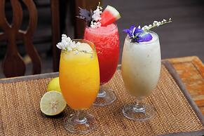 Le Charcoa Hotel