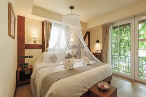 Le Charcoa Hotel