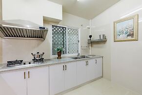 Le Charcoa Hotel