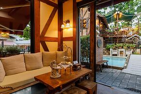 Le Charcoa Hotel