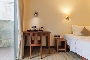 Le Charcoa Hotel