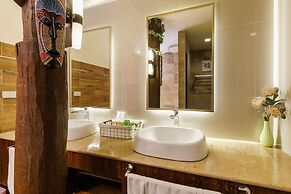 Le Charcoa Hotel
