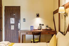 Le Charcoa Hotel