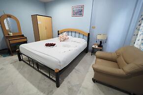 Luxury Hotel