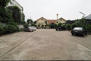 Luxury Hotel