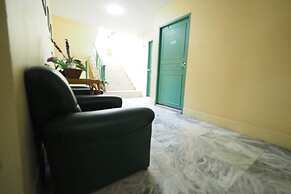 Luxury Hotel