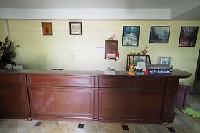 Luxury Hotel