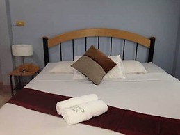 Luxury Hotel
