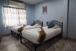Luxury Hotel
