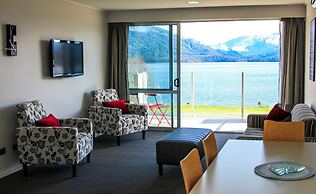 Marakura Deluxe Motels