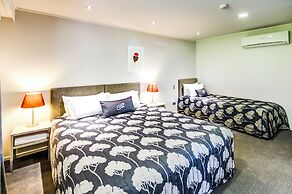 Marakura Deluxe Motels