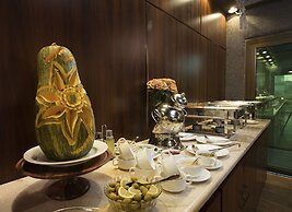 Palms Lily Hotel Suites