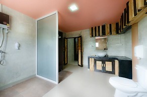 Riverpool Resort