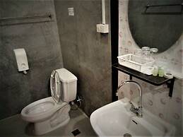 Riverpool Resort
