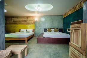Riverpool Resort