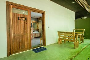Riverpool Resort