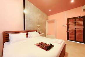 Riverpool Resort