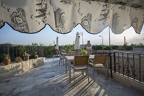 Assiana Cave House