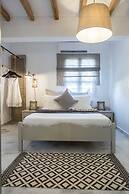Athina Studios & Suites
