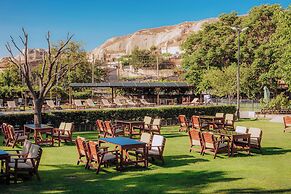 Melis Cave Hotel