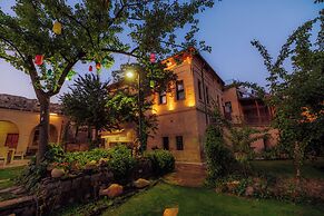 Melis Cave Hotel