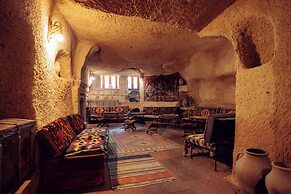 Melis Cave Hotel