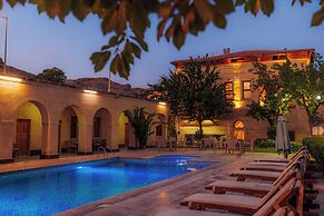 Melis Cave Hotel