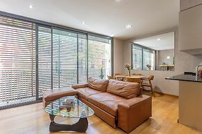 MSB Gracia Pool Terrace Center