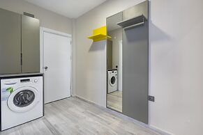Twin Apart Hotel
