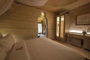 Avantgarde Refined Caves of Cappadocia