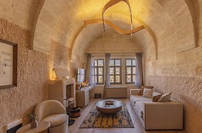 Avantgarde Refined Caves of Cappadocia